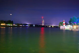 雨后光影 維也納夜景與深圳辦公園區的照明敘事